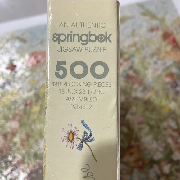 Flower field with springtime animals 500 piece puzzle, Springbok by Hallmark - Picture 8 of 9